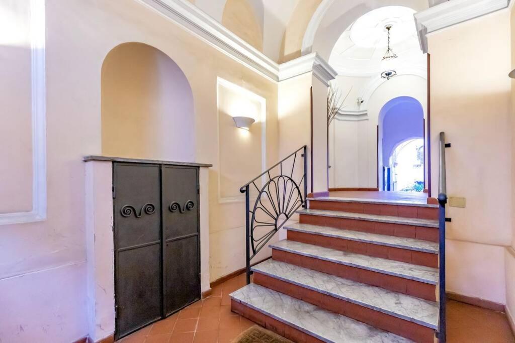 Lovely Apartment Ground Floor Colosseo Wi-Fi Ac Rzym Zewnętrze zdjęcie